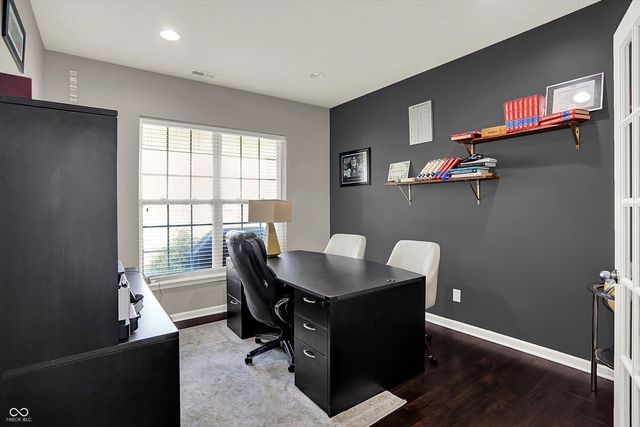 6412 Silver Maple Way, Zionsville, IN 46077