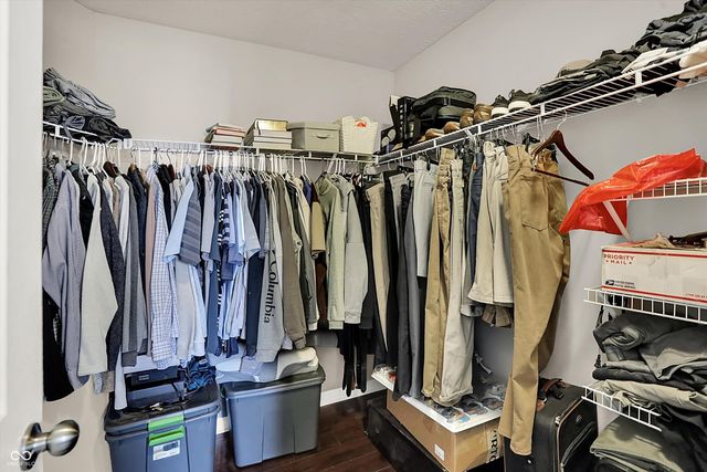 6412 Silver Maple Way, Zionsville, IN 46077