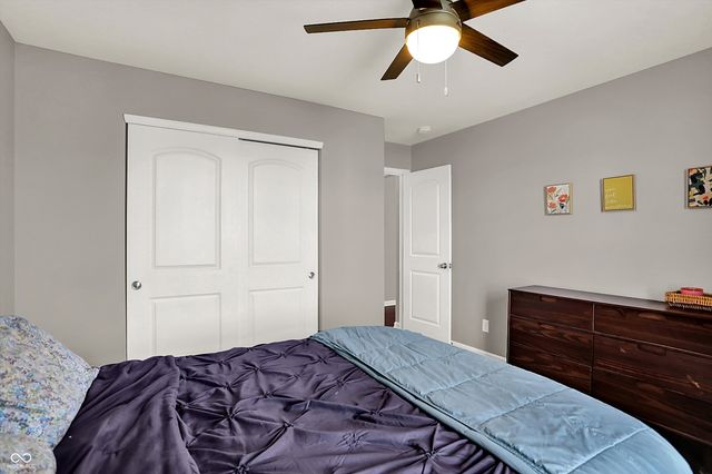 6412 Silver Maple Way, Zionsville, IN 46077