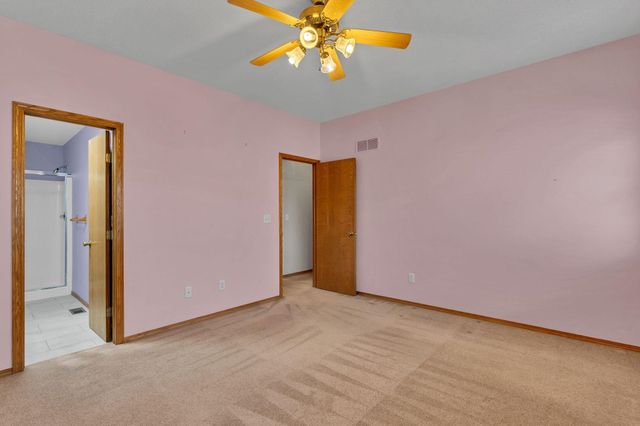 805 N Bay Country, Wichita, KS 67235