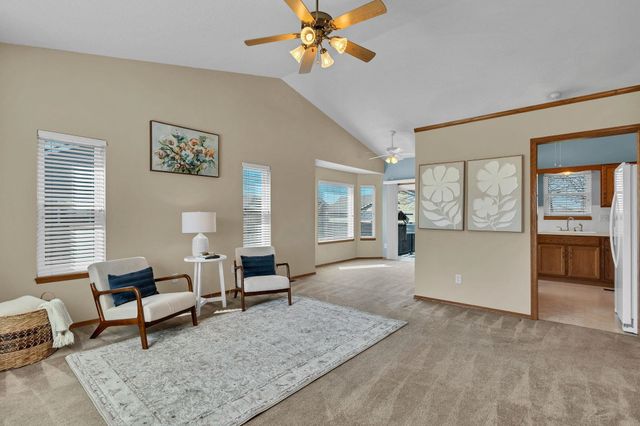 805 N Bay Country, Wichita, KS 67235