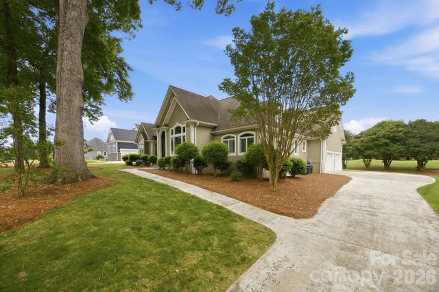 242 Mallard Way, Mooresville, NC 28117