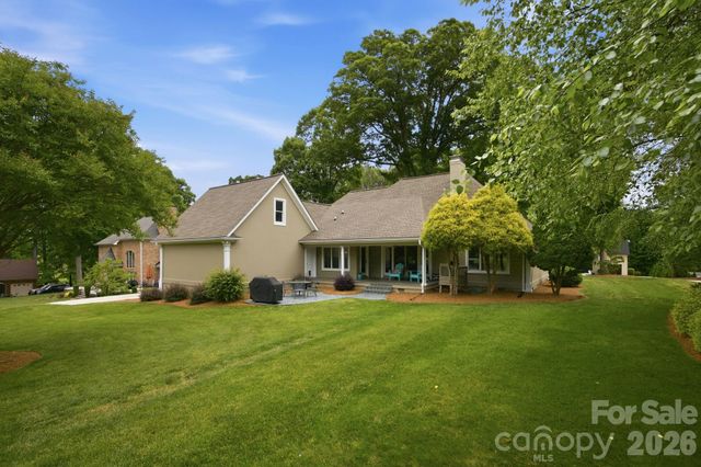 242 Mallard Way, Mooresville, NC 28117