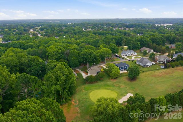 242 Mallard Way, Mooresville, NC 28117