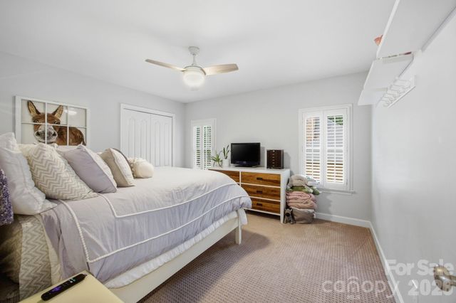 242 Mallard Way, Mooresville, NC 28117