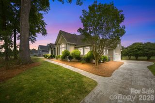 242 Mallard Way, Mooresville, NC 28117