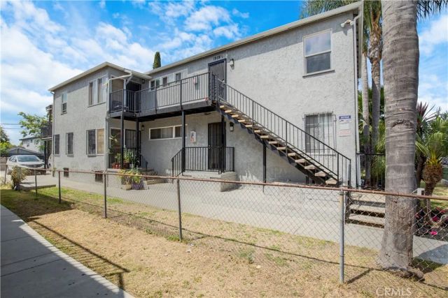 1918 W 35th Street, Los Angeles, CA 90018
