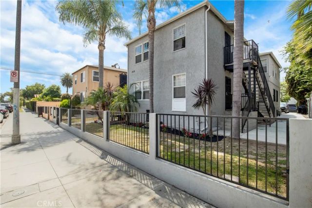 1918 W 35th Street, Los Angeles, CA 90018