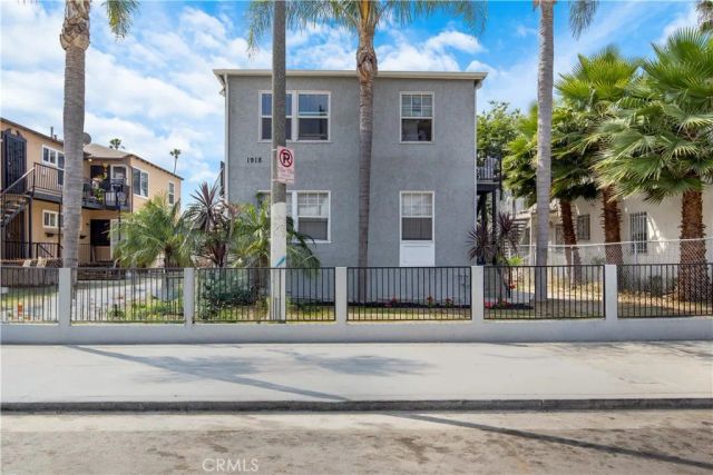 1918 W 35th Street, Los Angeles, CA 90018