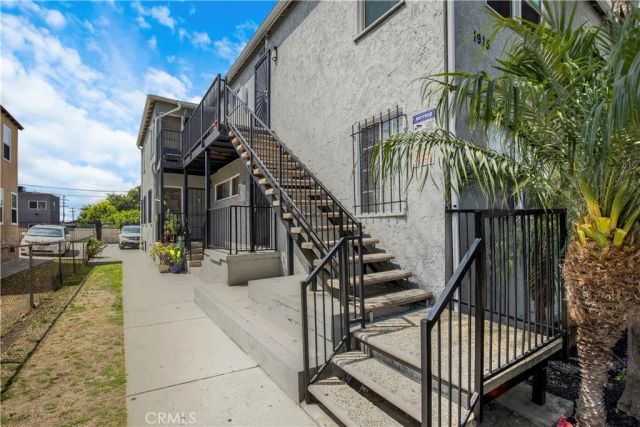 1918 W 35th Street, Los Angeles, CA 90018