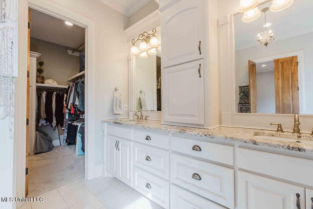 105 Bristol Drive, Madison, MS 39110