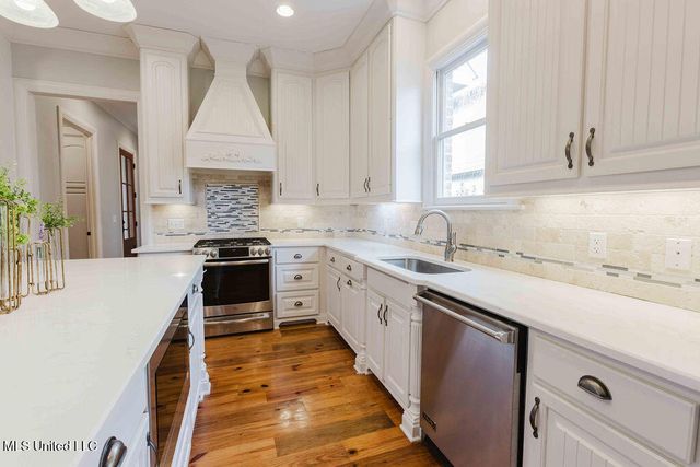 105 Bristol Drive, Madison, MS 39110