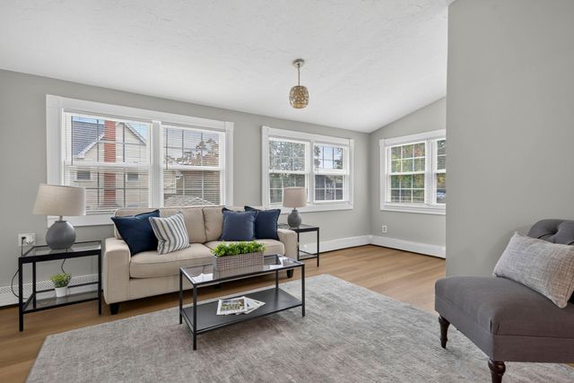 67 Trefton Dr, Braintree, MA 02184