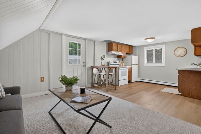 67 Trefton Dr, Braintree, MA 02184