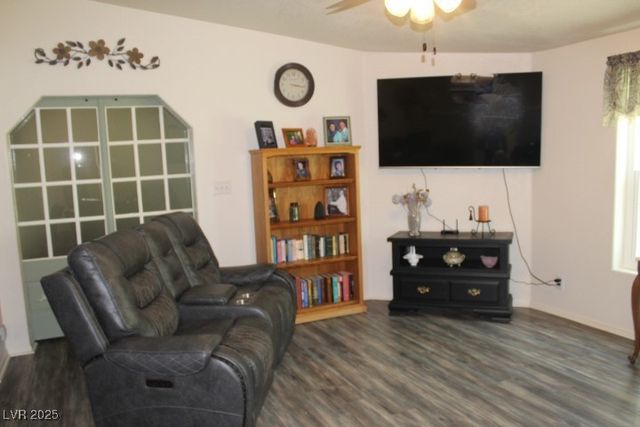 5641 JANICE Avenue, Pahrump, NV 89060