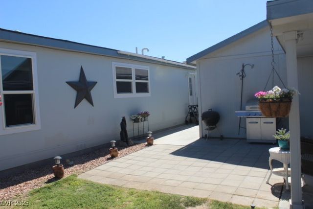 5641 JANICE Avenue, Pahrump, NV 89060