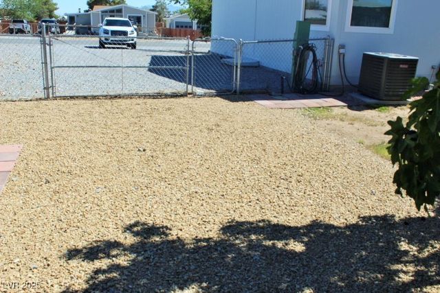 5641 JANICE Avenue, Pahrump, NV 89060