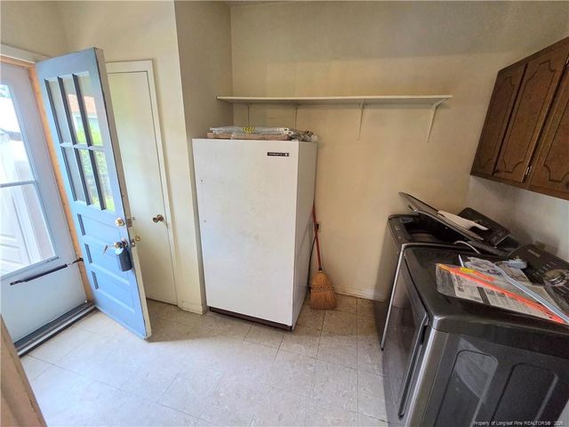 2331 Colgate Drive, Fayetteville, NC 28304