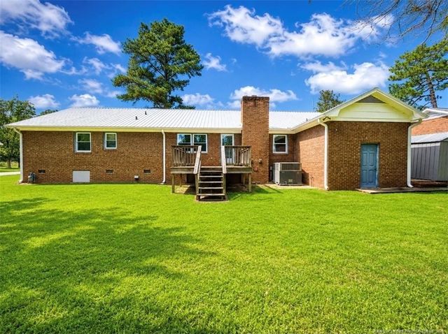 2331 Colgate Drive, Fayetteville, NC 28304