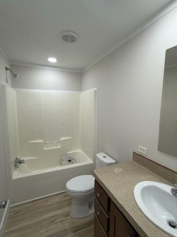 700 1643 Highway, Somerset, KY 42501