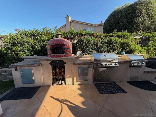 2327 Clearcrest Ln, Fallbrook, CA 92028