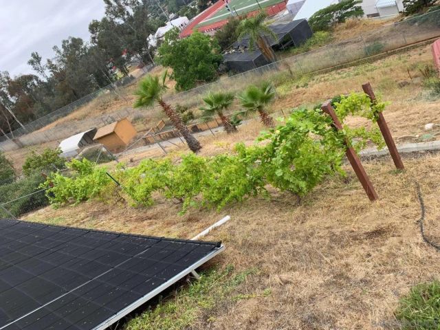 2327 Clearcrest Ln, Fallbrook, CA 92028