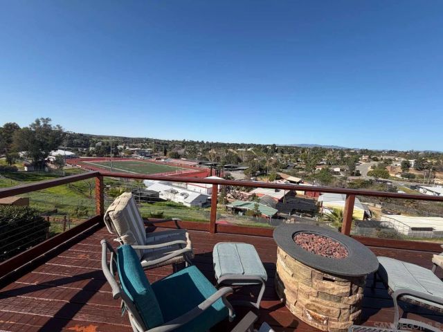 2327 Clearcrest Ln, Fallbrook, CA 92028