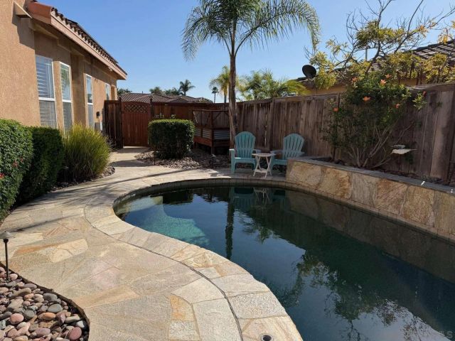 2327 Clearcrest Ln, Fallbrook, CA 92028