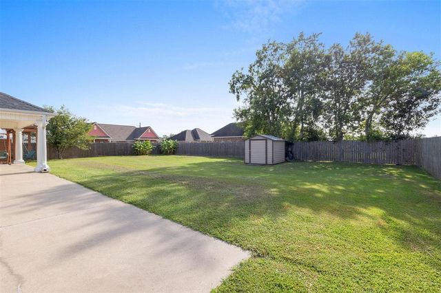 14092 Hwy 101 Highway, Iowa, LA 70647