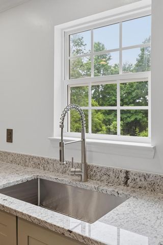 5109 Howardsville Road, Apison, TN 37302