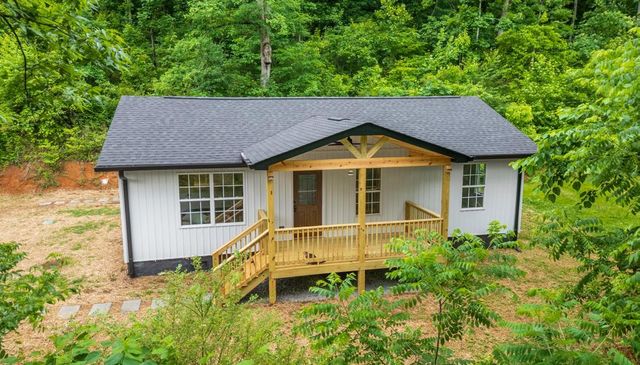 5109 Howardsville Road, Apison, TN 37302