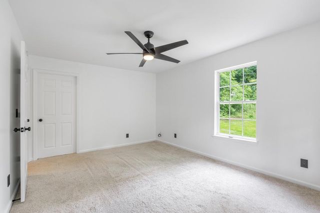 5109 Howardsville Road, Apison, TN 37302