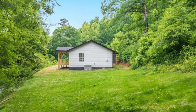 5109 Howardsville Road, Apison, TN 37302