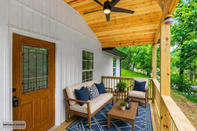 5109 Howardsville Road, Apison, TN 37302