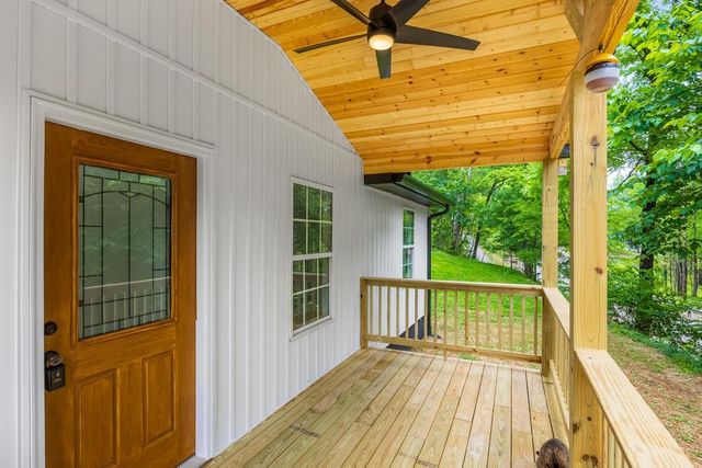 5109 Howardsville Road, Apison, TN 37302
