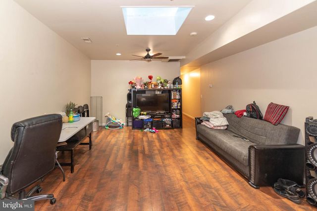 316 S BROADWAY, Baltimore, MD 21231