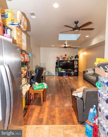 316 S BROADWAY, Baltimore, MD 21231