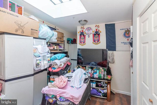 316 S BROADWAY, Baltimore, MD 21231