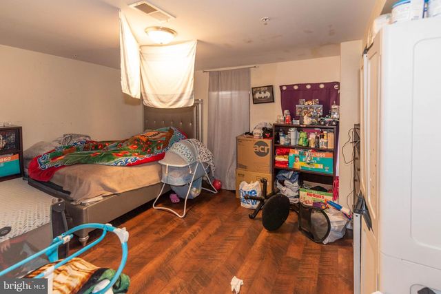 316 S BROADWAY, Baltimore, MD 21231