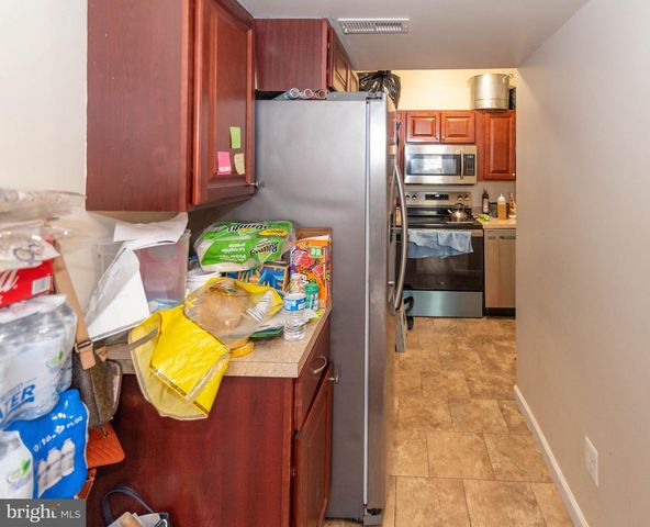 316 S BROADWAY, Baltimore, MD 21231