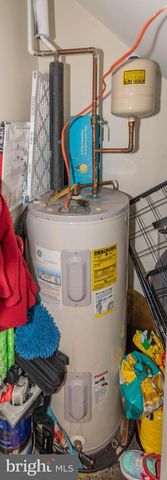 316 S BROADWAY, Baltimore, MD 21231