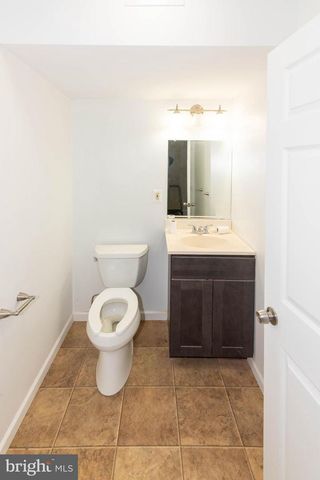 316 S BROADWAY, Baltimore, MD 21231