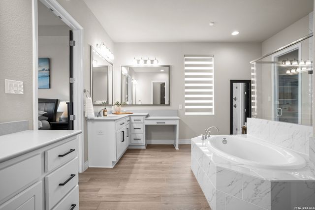 226 Vizcaya, Boerne, TX 78006