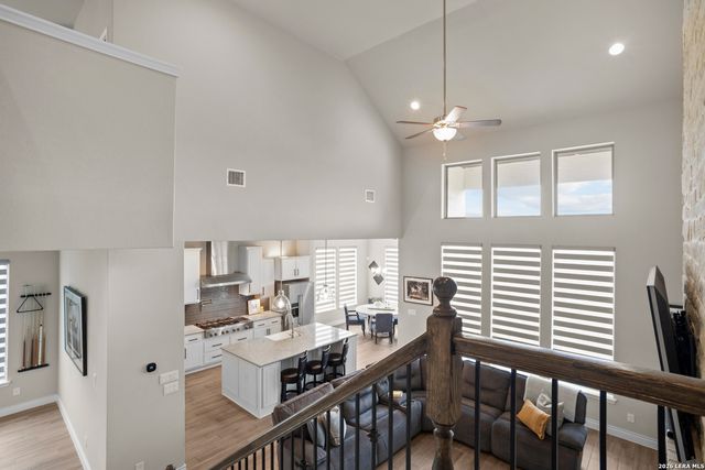 226 Vizcaya, Boerne, TX 78006