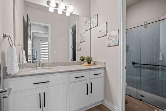 226 Vizcaya, Boerne, TX 78006