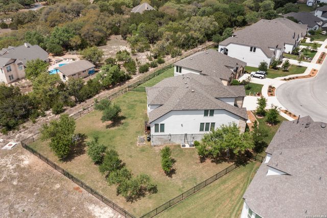 226 Vizcaya, Boerne, TX 78006