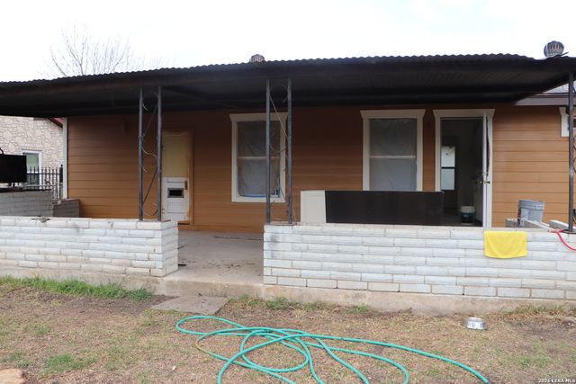 838 UTOPIA LN, San Antonio, TX 78223