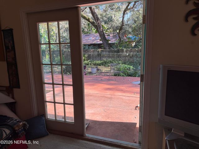 706 N 15TH Street, Fernandina Beach, FL 32034