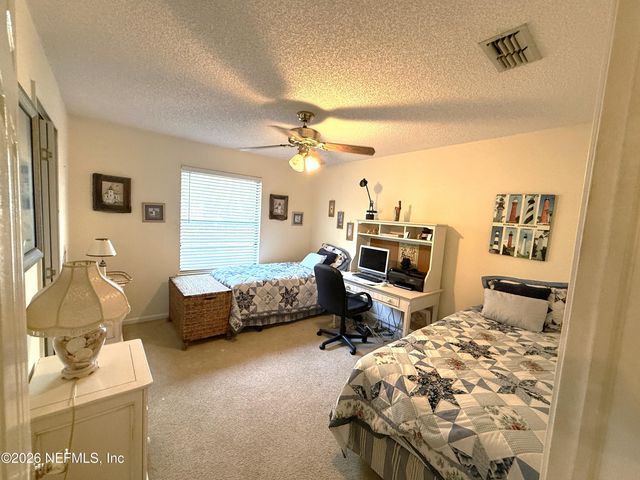 706 N 15TH Street, Fernandina Beach, FL 32034