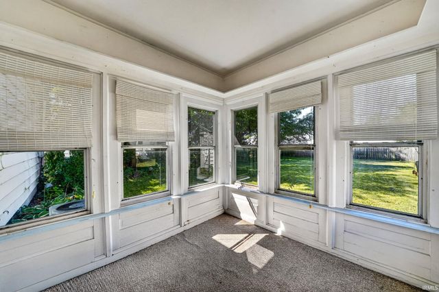 2405 Rockne Drive, South Bend, IN 46615